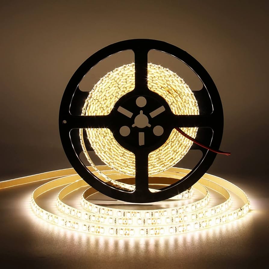 Tira led 5050  con recubrimiento color blanco calido