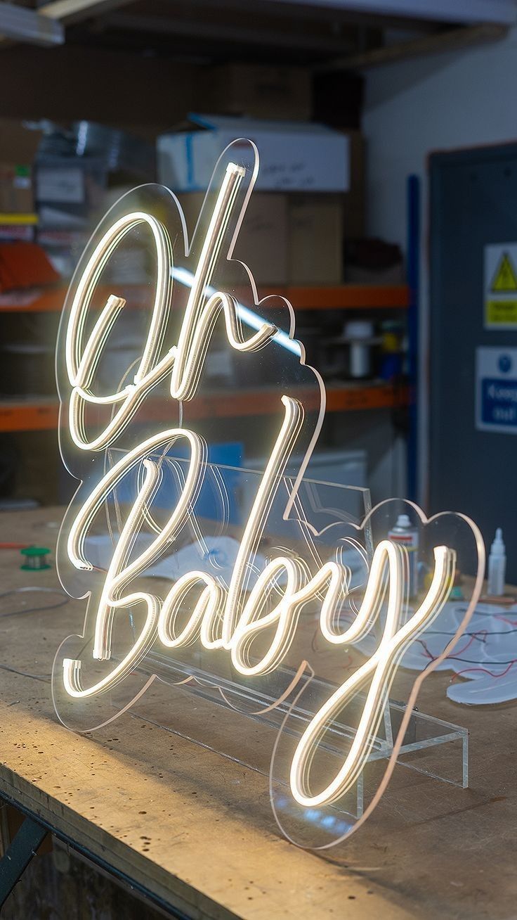 Aparta tu lugar curso de  letreros luminosos personalizado